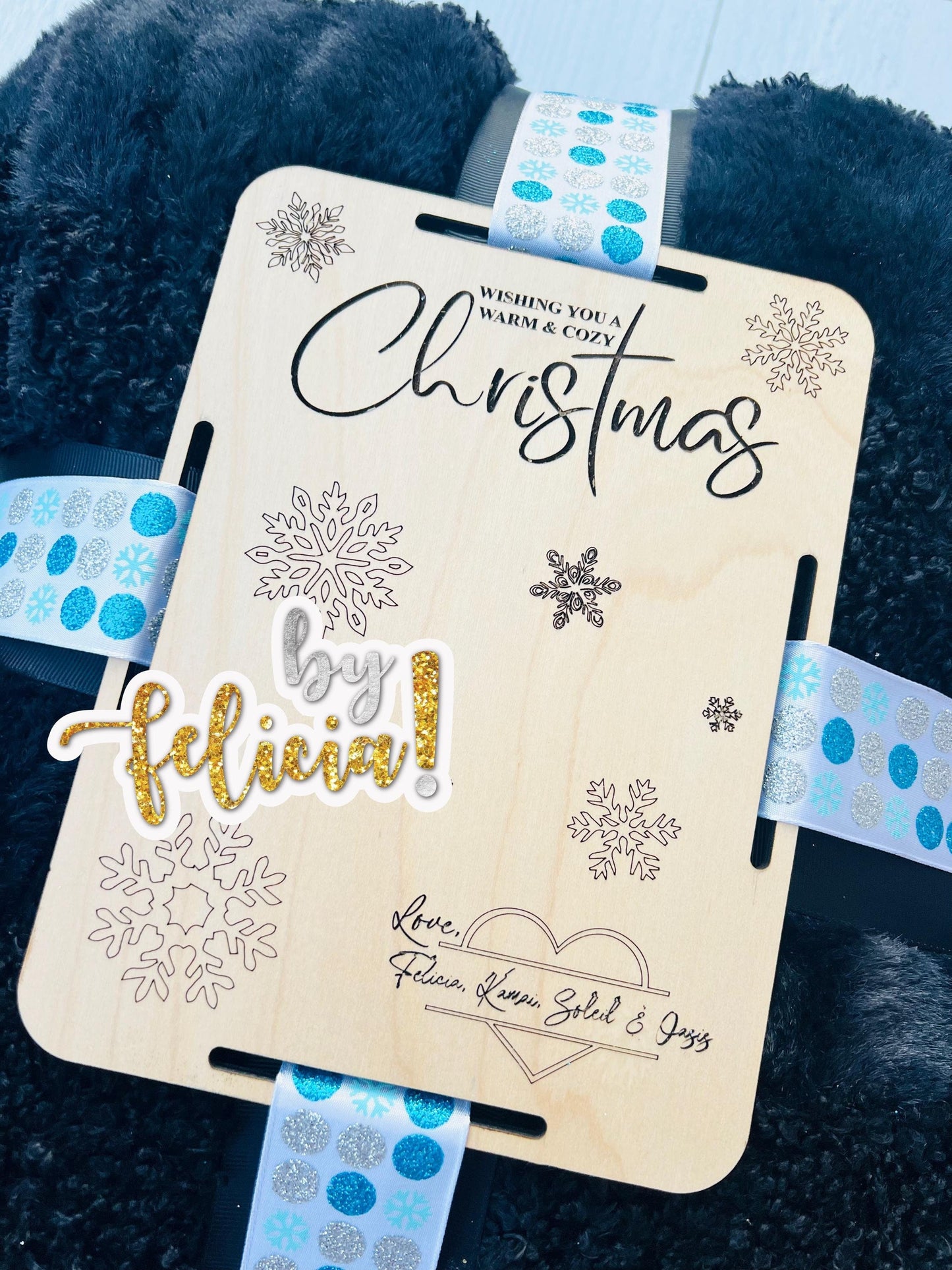 Blanket tag SVG, Blanket gift set, Custom blanket with name tag, Christmas Blanket Tag, Personalized blanket tag, Holiday blanket sherpa,