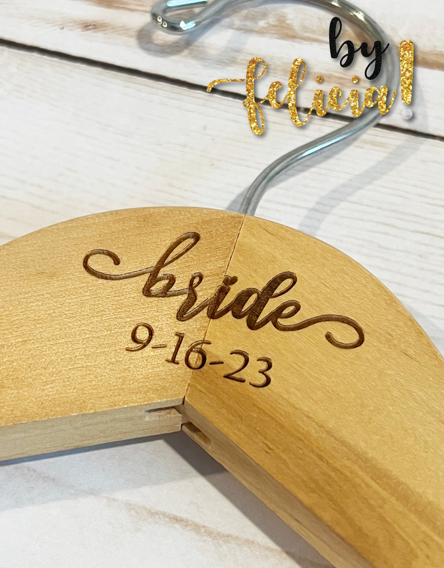 Bride hanger with date, Bride hanger for wedding dress, Custom bride hanger, Bride hanger personalized, Bridesmaid hangers, Bridal shower Active