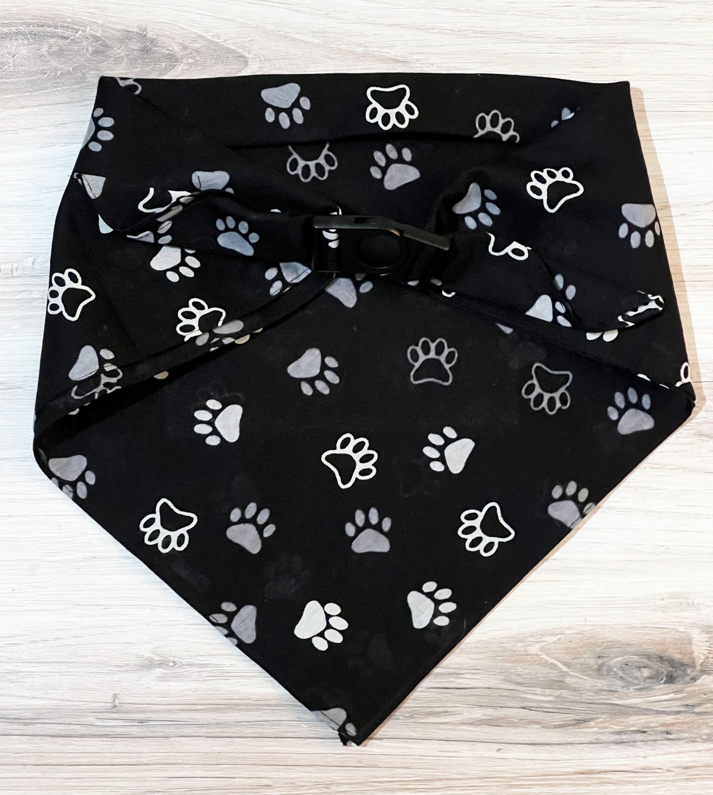 Dog bandana with snap, Dog bandana personalized, Dog collar, Custom Dog gifts, Custom dog bandana, Bandana for dogs, Custom Dog scarf,