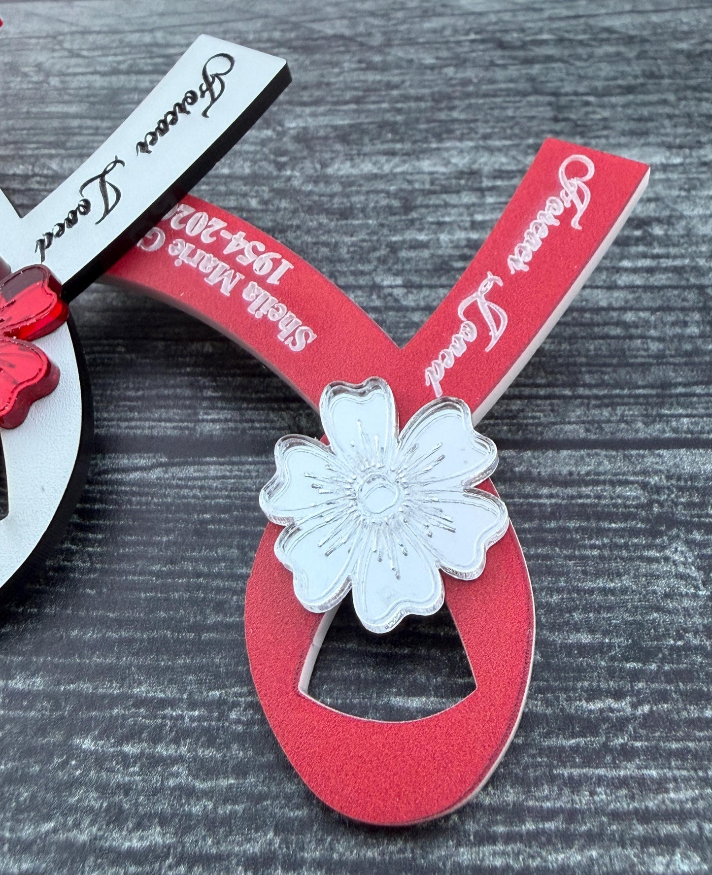 Funeral Ribbon pin, Funeral Favor, Funeral Memorial gift, Memorial ribbon for funerals, Funeral Momento, Custom funeral ribbon, Funeral gift